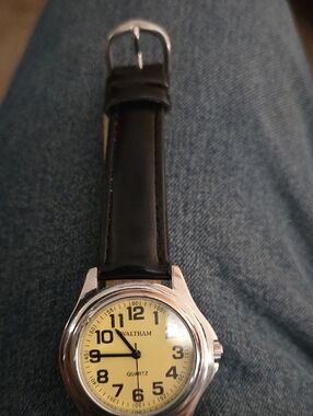 Waltham Women Watch Round Dial 24mm Silver Tone Black Band Casual Watch